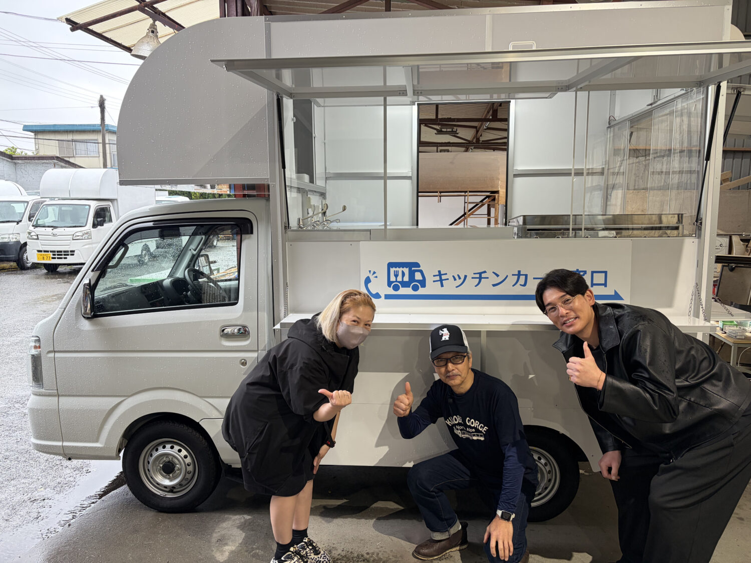 キッチンカーの製作事例 4